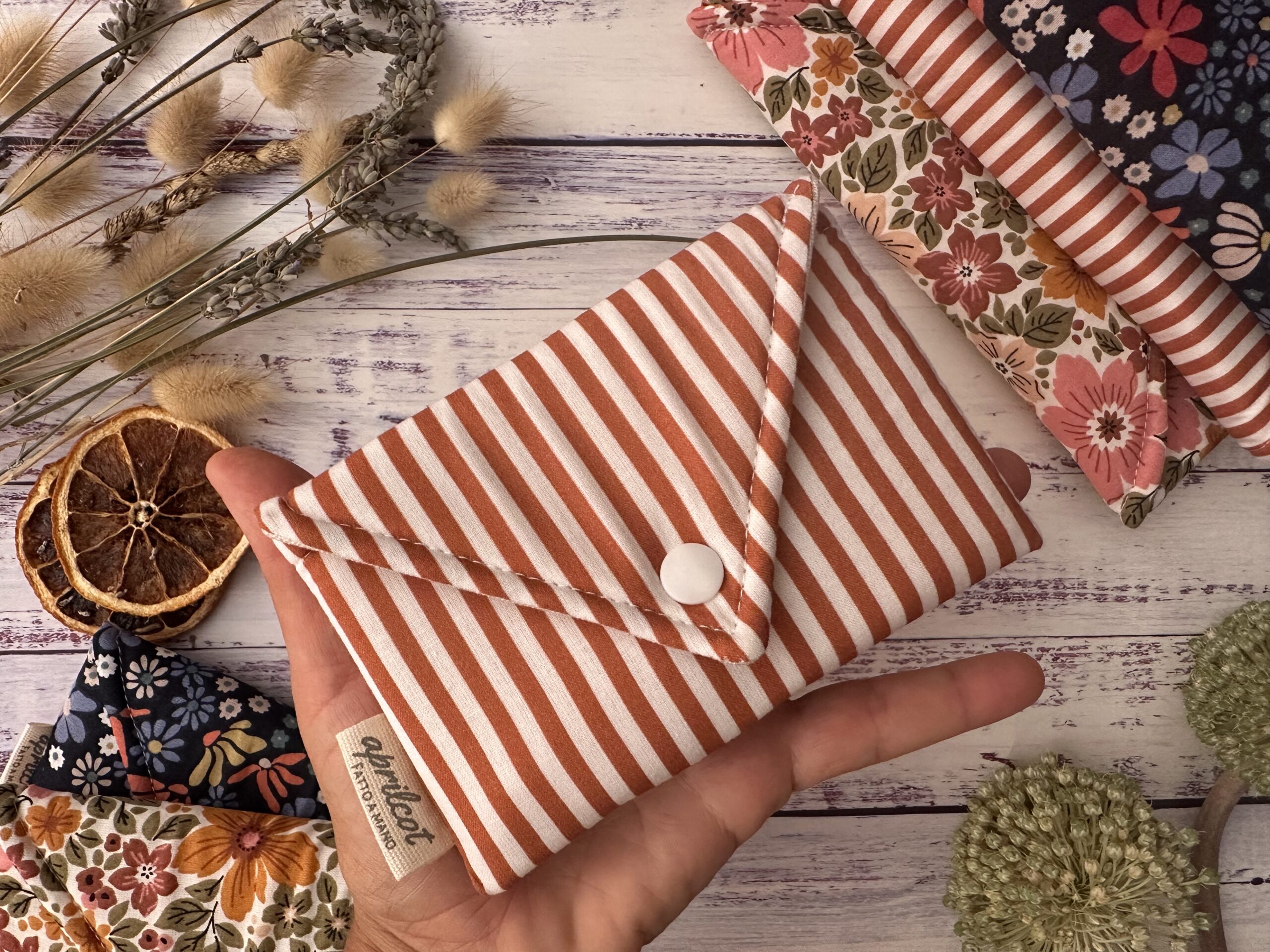 Mini Pochette Letterina Albicocca