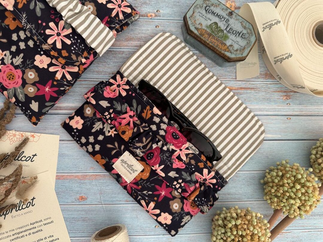 Portaocchiali Ortensie - immagine 2